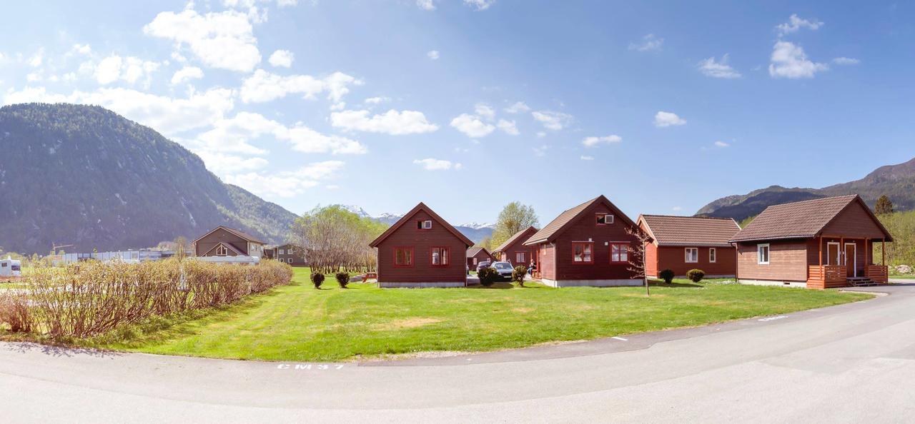 Forde Gjestehus Og Camping Εξωτερικό φωτογραφία